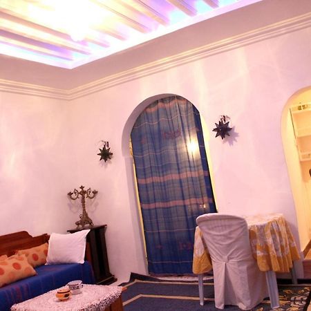 Comfortable Apartment Near Central Tunis With Terrace Exteriör bild